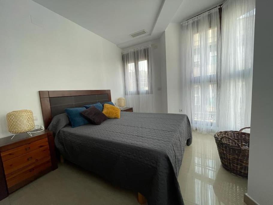 Piso Centro Junto Basilica Apartment